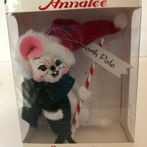 2004 Annalee Christmas Doll Ornament 4" North Pole